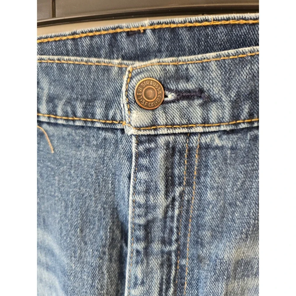 Levis 505 Regular Fit Mens Jeans W38 L32 Medium Wash Blue Straight Leg Denim